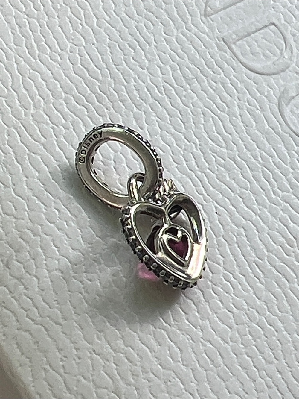 Pandora Snow White Pendant - Picture 5 of 6